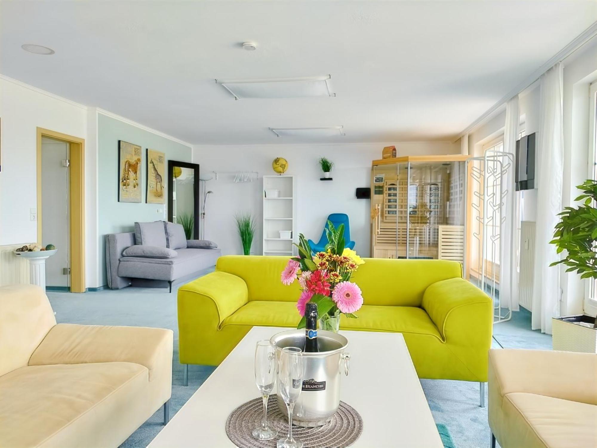 Seeblickapartment Fuer Bis Zu 12, Nuernberg & Schwabach In 30-35 Minuten Zu Erreichen, Sauna, Arbeitsplatz, Dachterrasse & Grill Шпалт Екстериор снимка